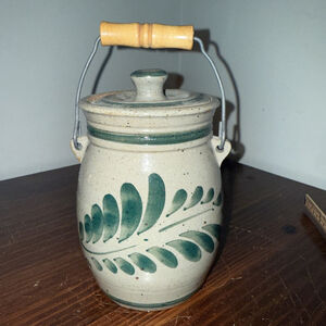Vintage Signed Handmade Pottery Stoneware Crock with Lid 7" Tall w/lid Green